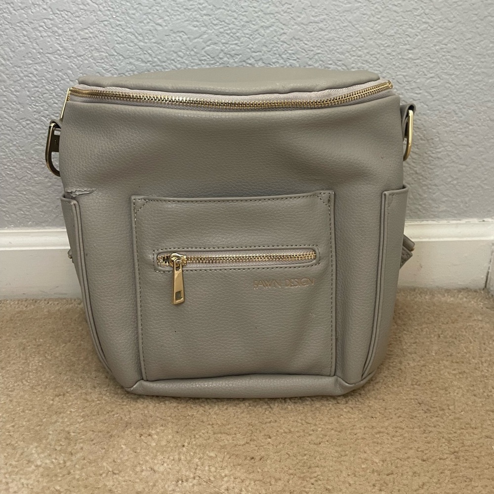 Fawn Design Gray Backpack with Modern Structured Design mini